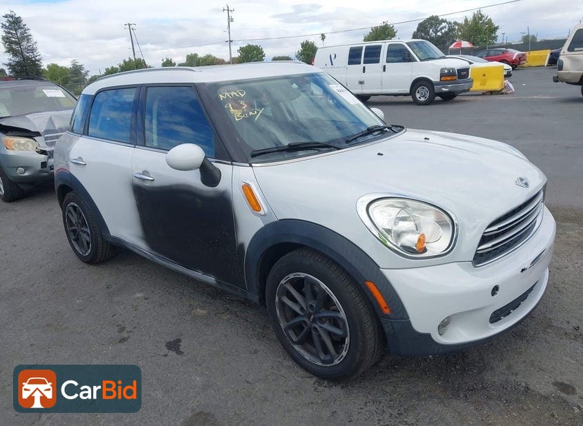 2015 MINI COUNTRYMAN COOPER, photo 1