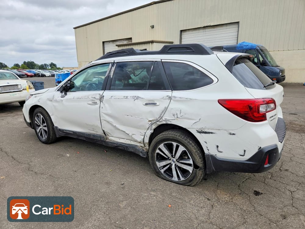 2018 Subaru OUTBACK 4S4BSANC8J3349947, фото 2