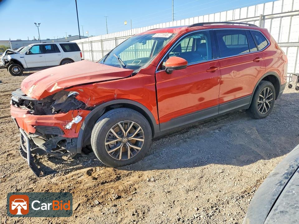 2019 VOLKSWAGEN TIGUAN SE, фото 1