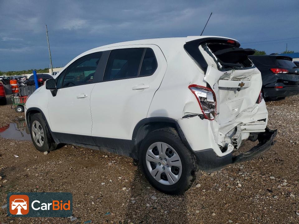 2018 CHEVROLET TRAX LS, фото 2