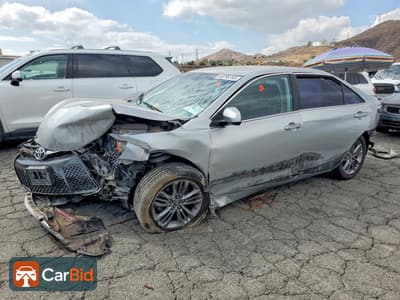 2016 TOYOTA CAMRY SE, фото 1
