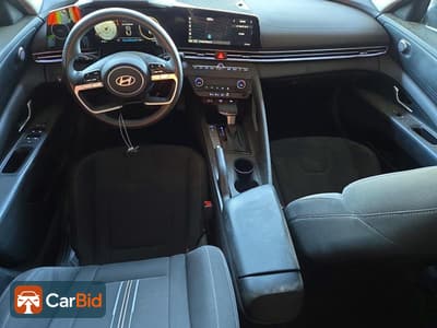 2024 HYUNDAI ELANTRA SEL, фото 8