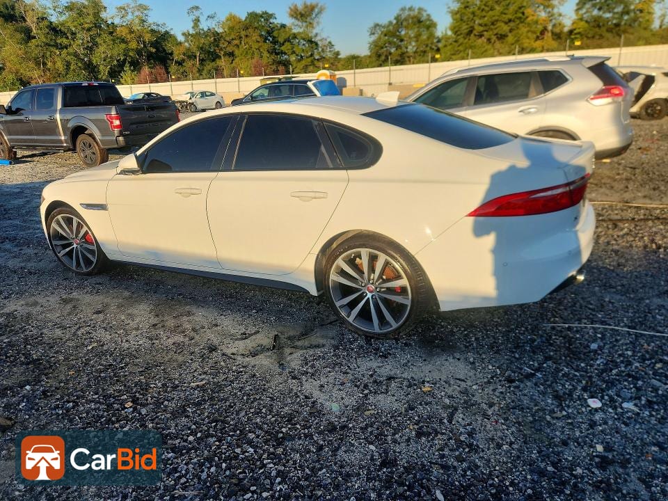2018 JAGUAR XF S, фото 2