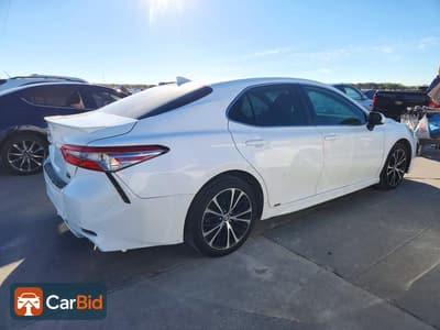 2019 TOYOTA CAMRY SE, фото 3