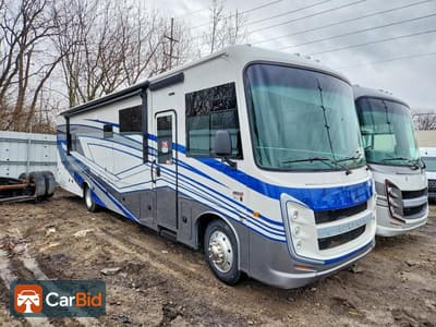 2024 FORD F53‌, фото 1