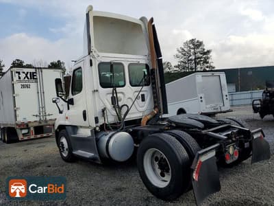 2016 FREIGHTLINER CASCADIA 1, ფოტო 3