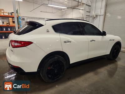 2017 MASERATI LEVANTE, фото 3