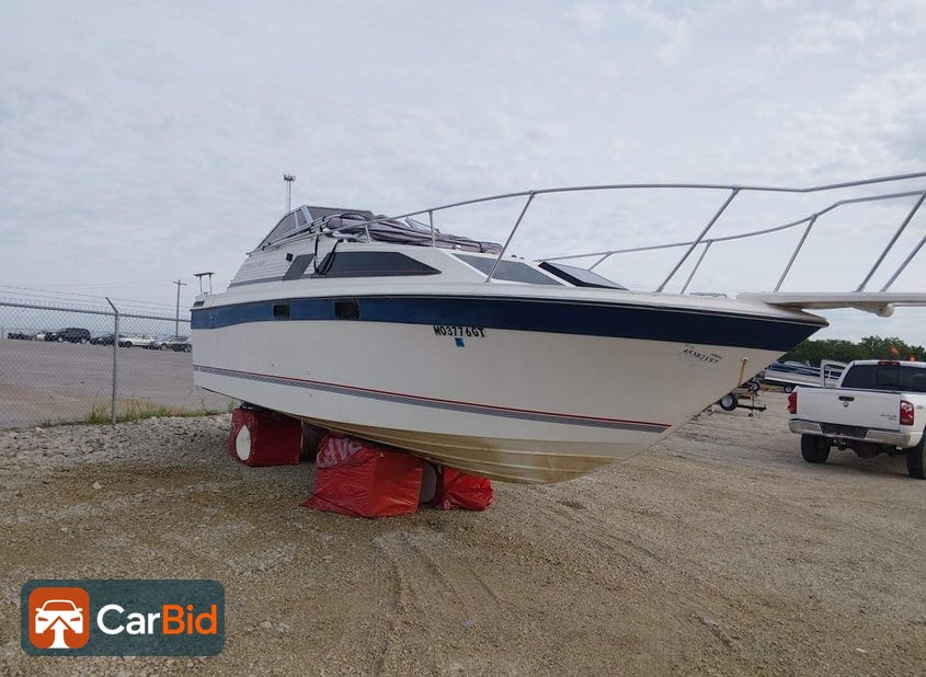1985 BAYLINER 27', ფოტო 1