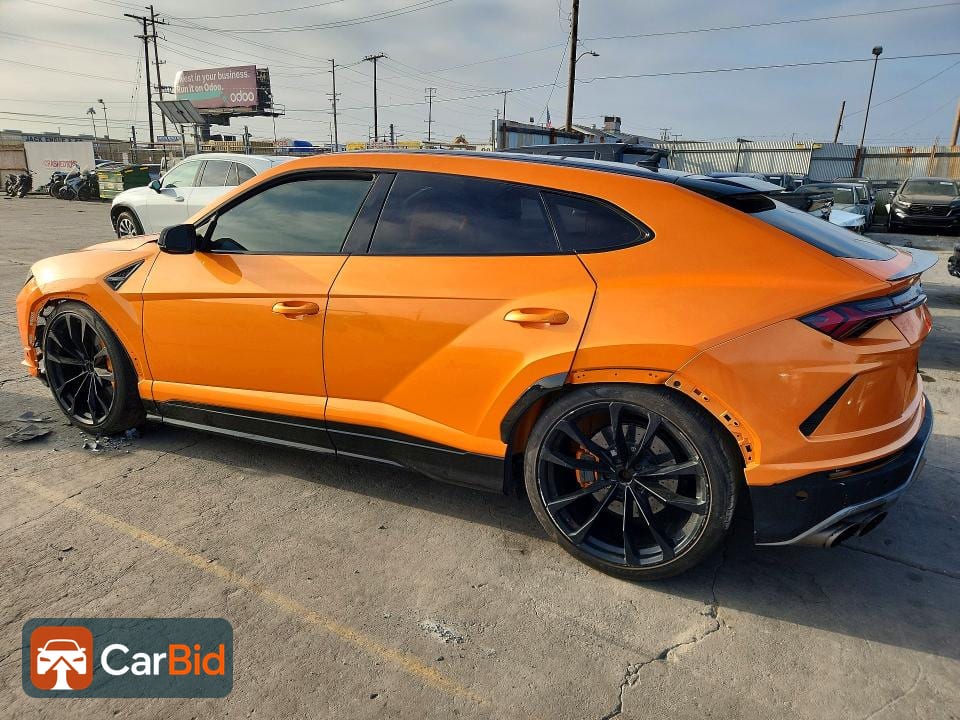 2022 LAMBORGHINI URUS, ფოტო 2