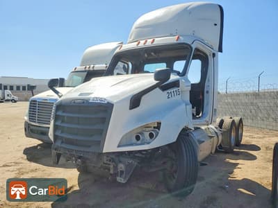 2021 FREIGHTLINER CASCADIA 116‌, фото 1