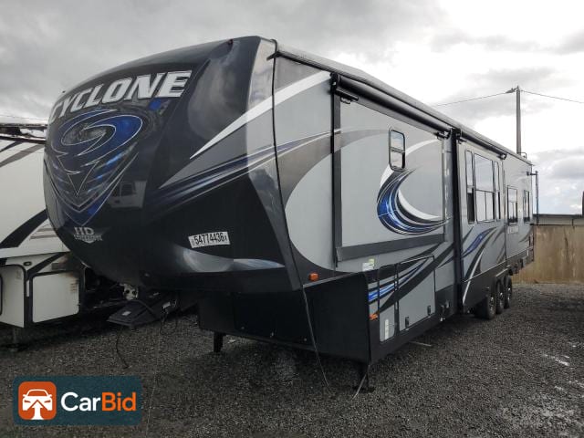 2016 HEARTLAND CYCLONE, фото 2