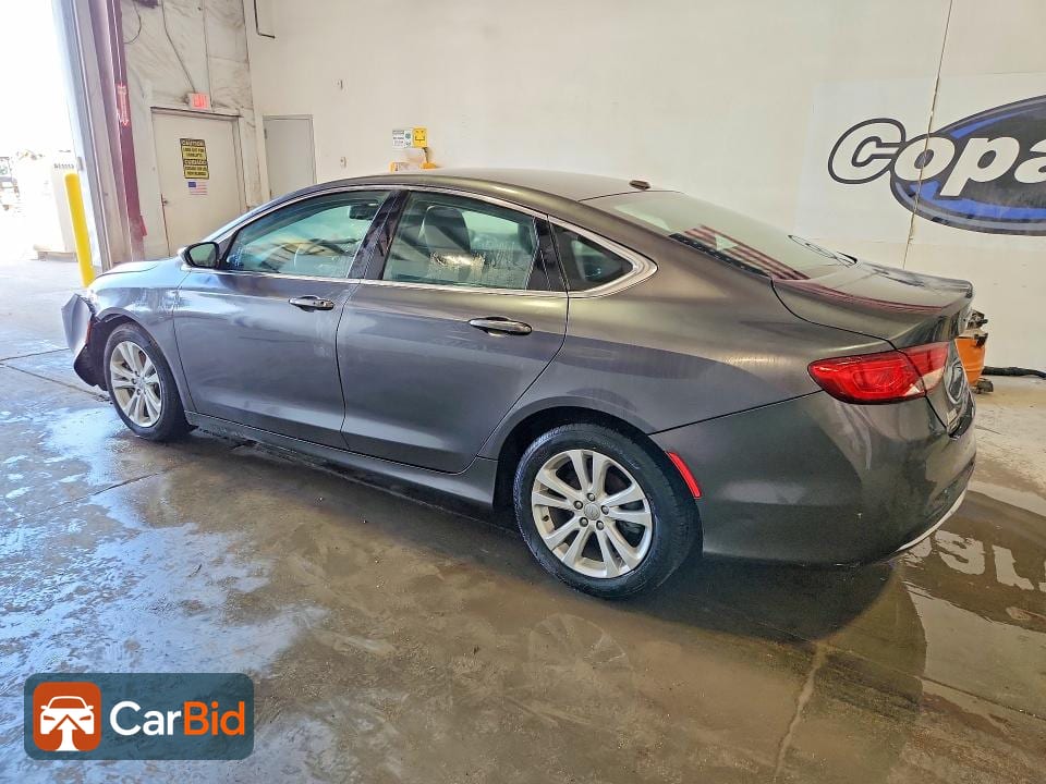 2015 CHRYSLER 200 LIMITED, photo 2