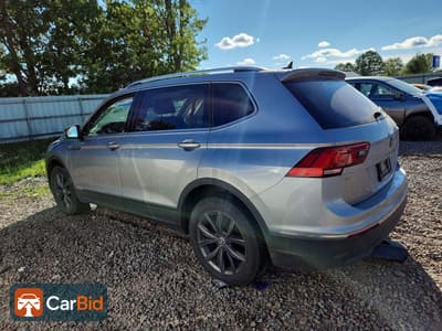 2023 VOLKSWAGEN TIGUAN SE, фото 2