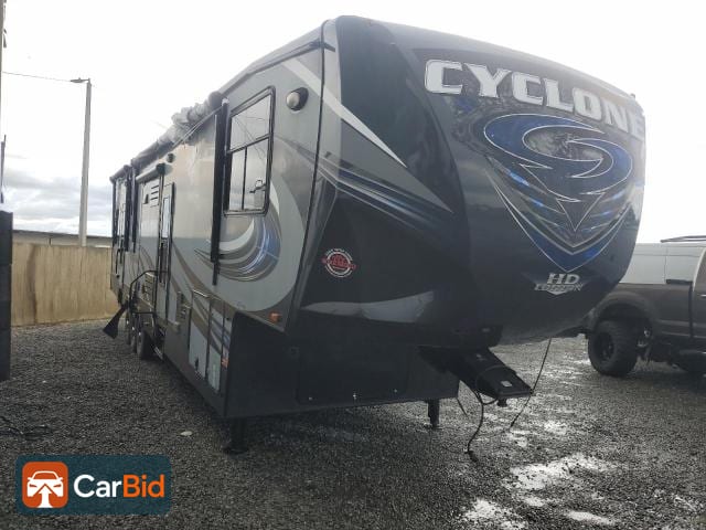 2016 HEARTLAND CYCLONE, фото 1