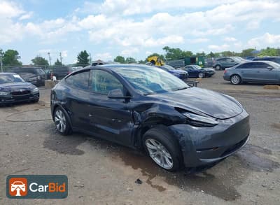 2024 TESLA MODEL Y LONG RANGE SINGLE MOTOR REAR-WHEEL DRIVE/RWD, photo 1