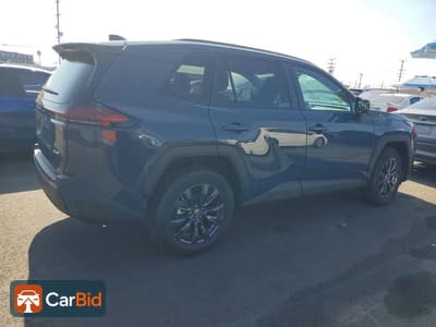 2026 TOYOTA RAV4 XLE PREMIUM, фото 3