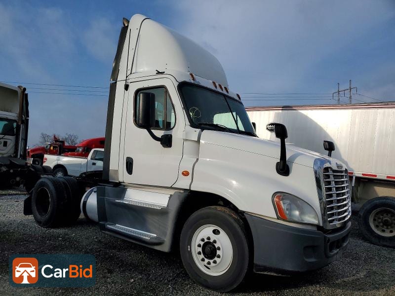 2016 FREIGHTLINER CASCADIA 1, ფოტო 1