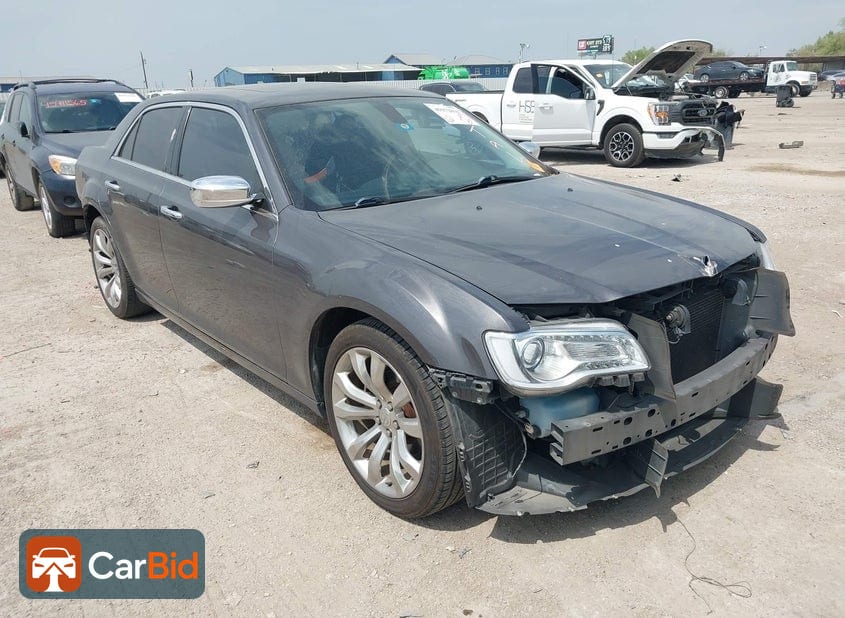 2017 CHRYSLER 300C, фото 1
