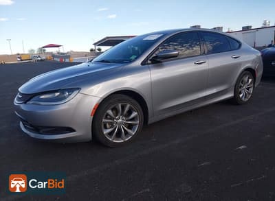 2015 CHRYSLER 200 S, фото 2