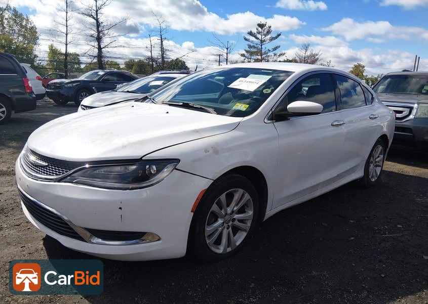 2015 CHRYSLER 200 LIMITED, фото 2