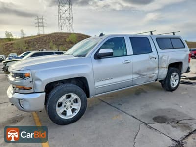 2017 CHEVROLET SILVERADO K1500 LT, фото 1
