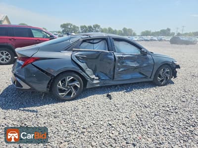 2024 HYUNDAI ELANTRA SEL, фото 3