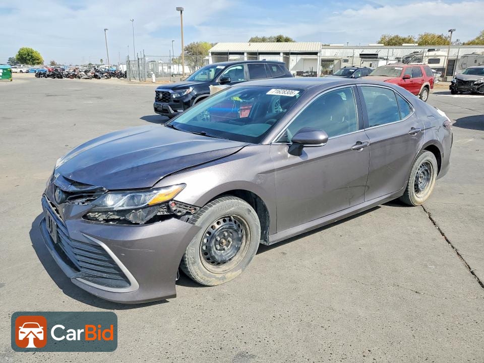 2023 TOYOTA CAMRY LE, фото 1