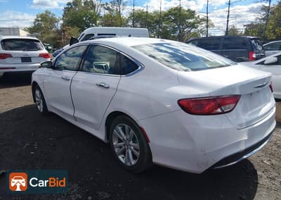 2015 CHRYSLER 200 LIMITED, фото 3