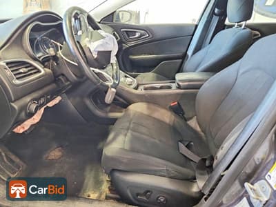 2015 CHRYSLER 200 LIMITED, photo 7