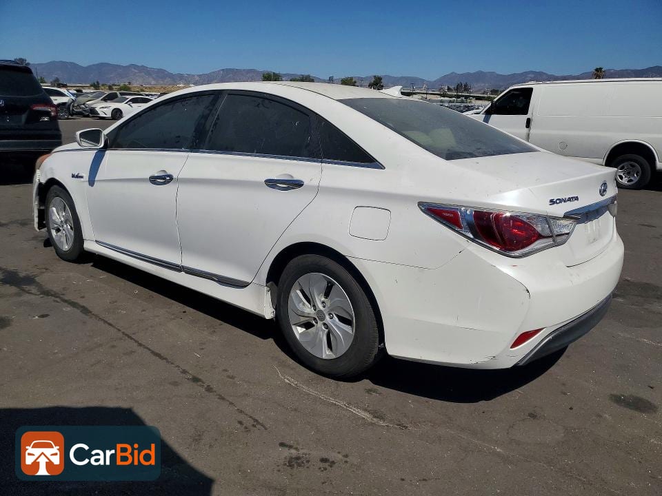 2015 HYUNDAI SONATA HYBRID BASE, фото 2