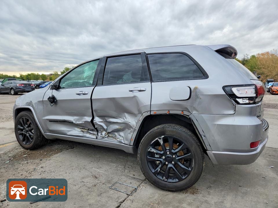 2018 JEEP GRAND CHEROKEE LAREDO, фото 2