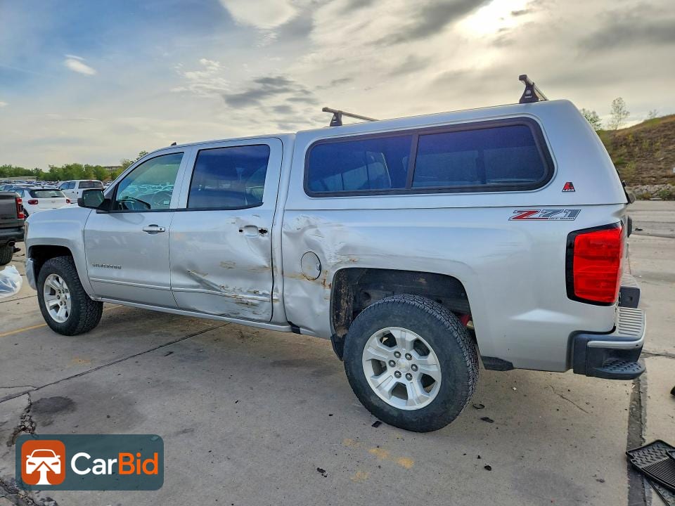 2017 CHEVROLET SILVERADO K1500 LT, фото 2