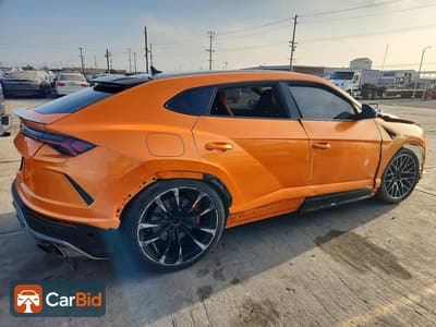 2022 LAMBORGHINI URUS, ფოტო 3