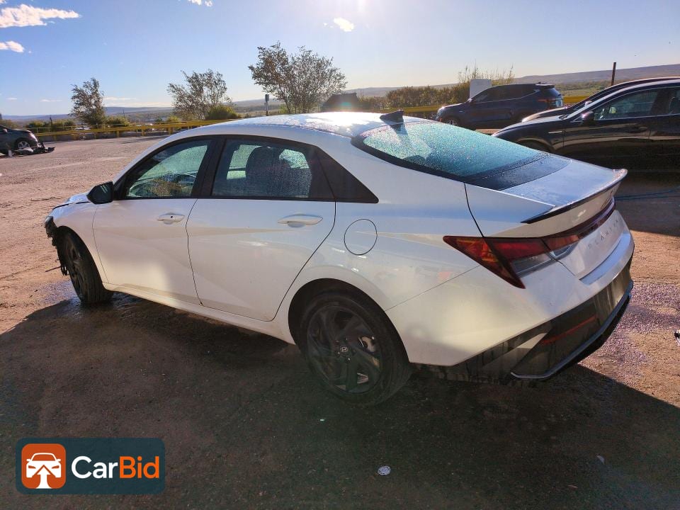2026 HYUNDAI ELANTRA SEL SPORT, фото 2