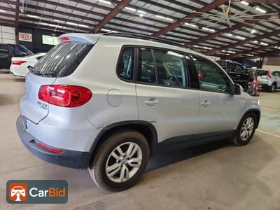 2015 VOLKSWAGEN TIGUAN S, фото 3