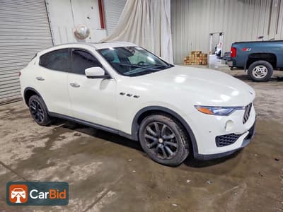 2017 MASERATI LEVANTE S, photo 4