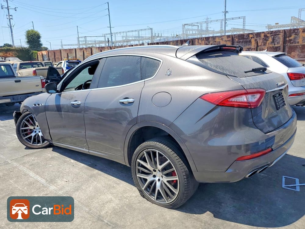 2017 MASERATI LEVANTE S SPORT, ფოტო 2