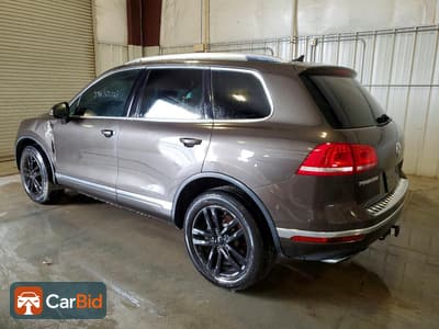 2015 VOLKSWAGEN TOUAREG V6, фото 2