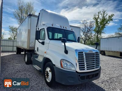 2016 FREIGHTLINER CASCADIA 125‌, фото 1