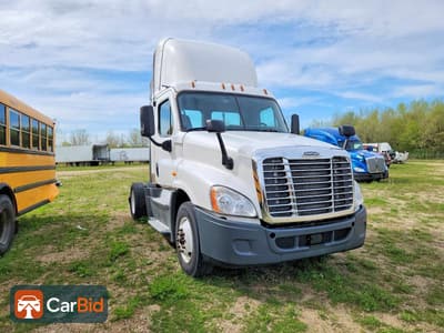 2016 FREIGHTLINER CASCADIA 1‌, фото 1