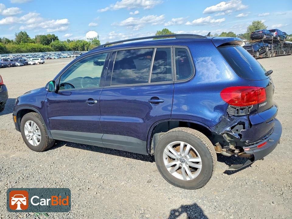 2016 VOLKSWAGEN TIGUAN S, фото 2