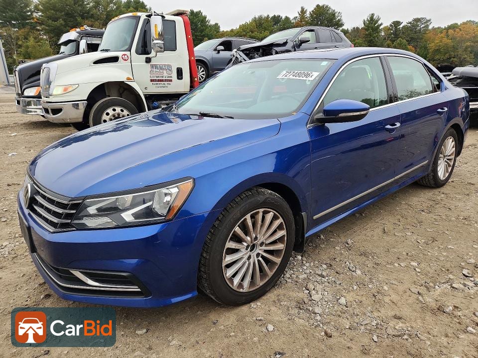 2016 VOLKSWAGEN PASSAT SE, фото 1
