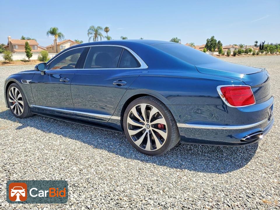 2022 BENTLEY FLYING SPUR, фото 2