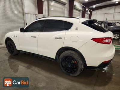 2017 MASERATI LEVANTE, фото 2