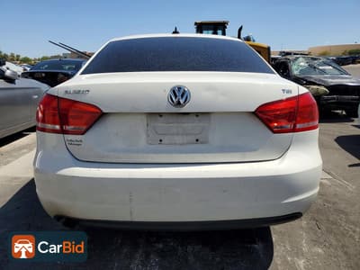 2015 VOLKSWAGEN PASSAT S, фото 6