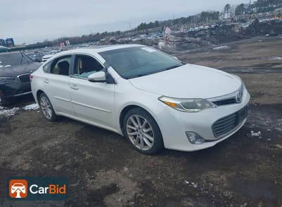 2015 TOYOTA AVALON LIMITED, фото 1