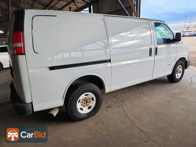 2017 CHEVROLET EXPRESS G2500, фото 3