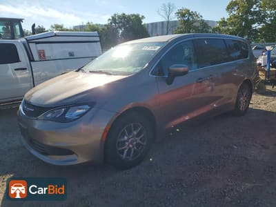2017 CHRYSLER PACIFICA LX‌, фото 1
