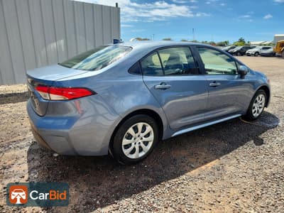 2026 TOYOTA COROLLA LE, фото 3