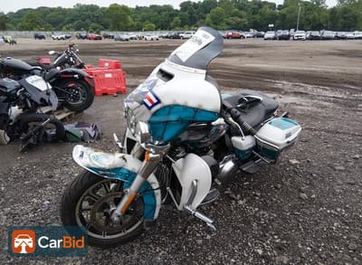 2017 Harley-Davidson FLHTCU 1HD1FCC18HB641453, фото 2